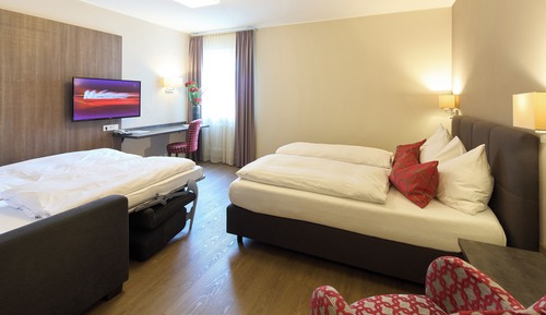 Standard Quadruple Room