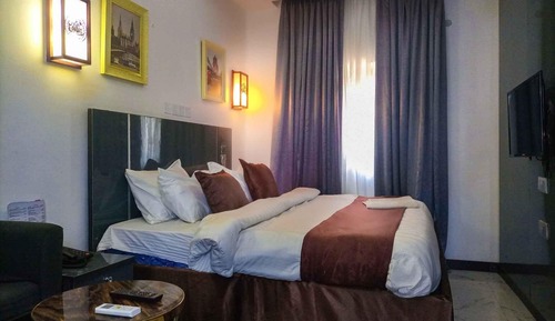 Executive Room