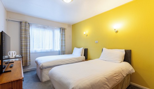 Standard Twin Room