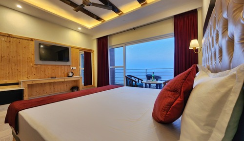 Premium Room, Balcony, Mountain View