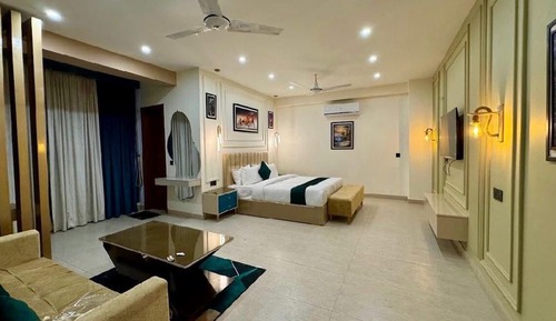 Presidential Suite, City View