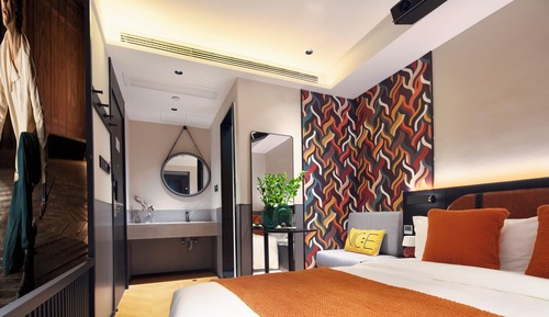 Classic Double Room, City View