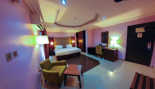 Premium Room