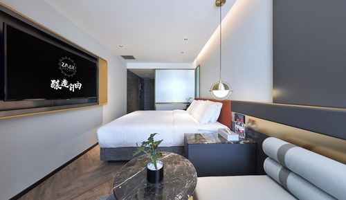Superior Double Room, City View
