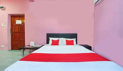 Premium Triple Room