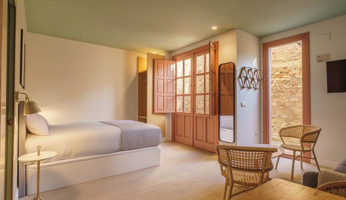 Family Studio with Private Patio