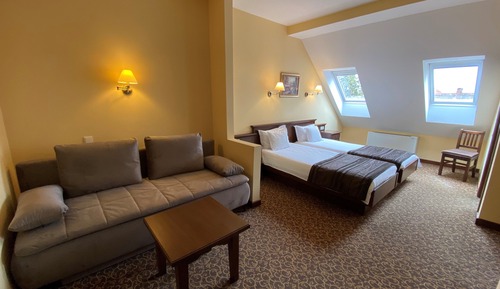 Triple Room