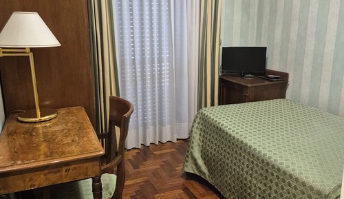 Basic Single Room