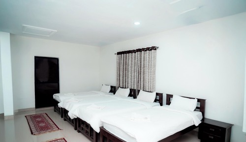 Deluxe Shared Dormitory