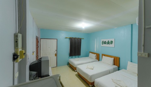 Standard Triple Room, Pool View