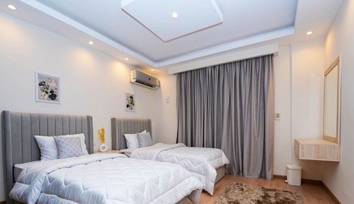 Family Apartment, Garden View