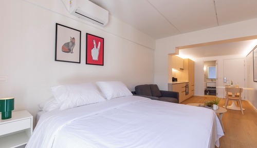 Executive Studio, City View