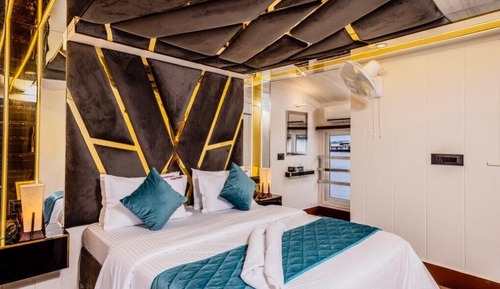 Premium Double Room, Balcony, Lake View