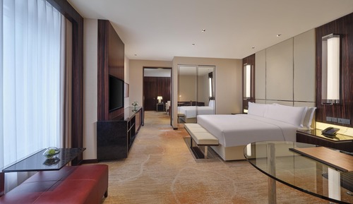 Deluxe Room, 1 King Bed