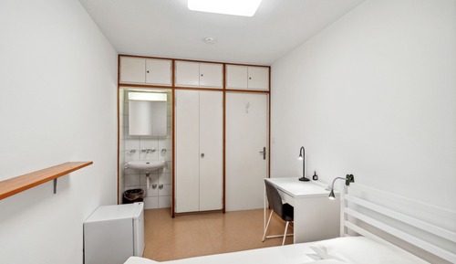Basic Double Room