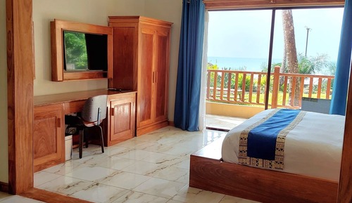 Superior Room, Beach View