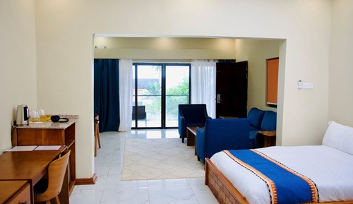 Single Room, Garden View