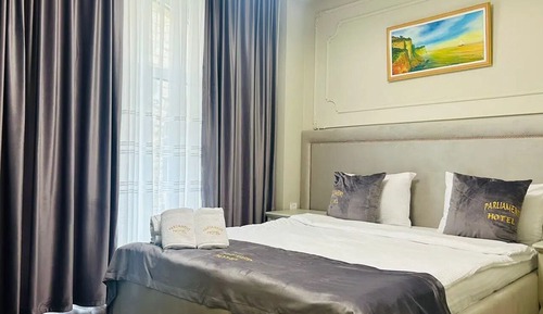 Standard Room, City View