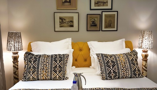 Traditional Suite