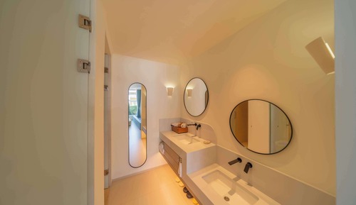 Signature Quadruple Room