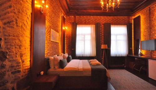 Deluxe Suite, Garden View