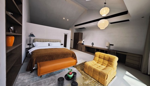 Deluxe Room, Balcony, Mountain View