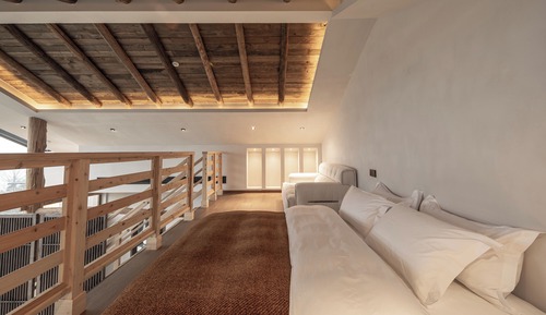 Premier Suite, Hill View