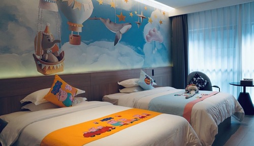 Family Twin Room