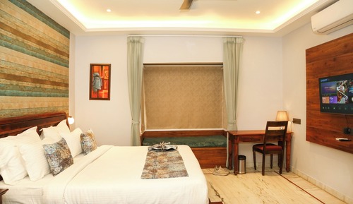 Deluxe Room City View