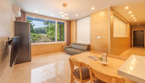 Basic Room, 2 Bedrooms (Room G(Pets  Allowed))
