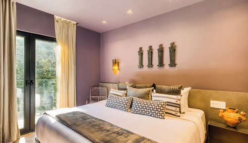 Comfort Suite, Balcony, City View