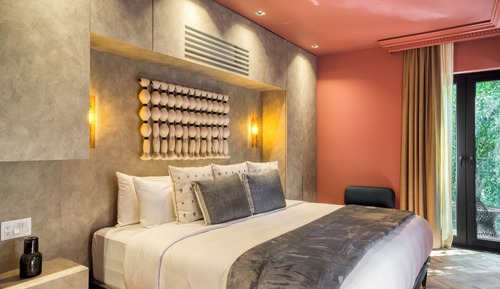 Exclusive Suite, Balcony, City View