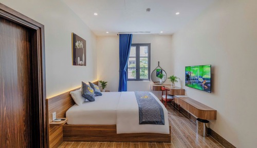 Family Quadruple Room, City View