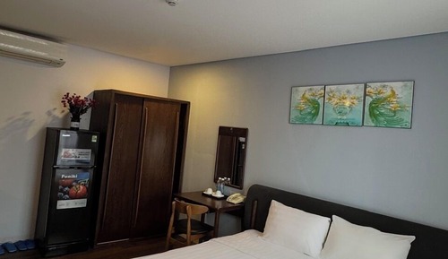 Deluxe Studio, Pool Access