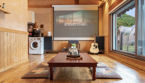 Basic Room, 1 Bedroom (Firefly)