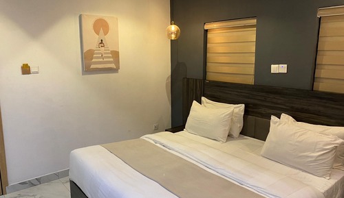 Deluxe Single Room