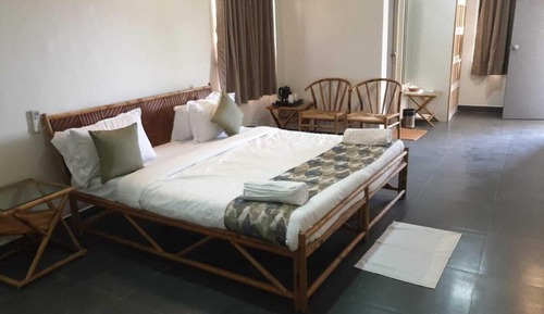 Deluxe Double Room, City View