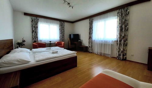Basic Double Room, Courtyard View