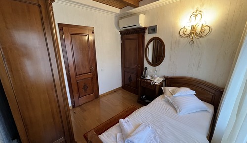 Classic Single Room, City View
