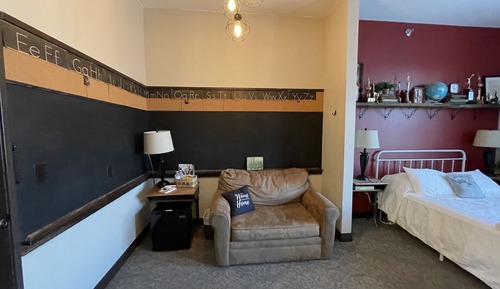 Signature Room