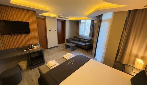 Comfort Suite, 1 Bedroom, City View