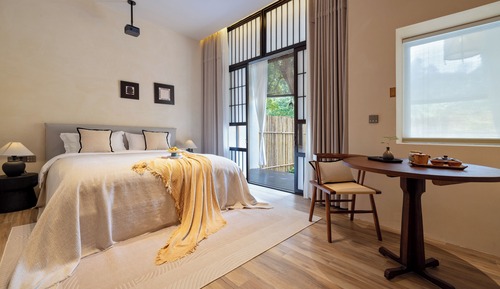 Comfort Double Room, Balcony, Courtyard View