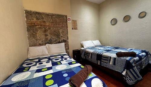 Comfort Room, 2 Queen Beds