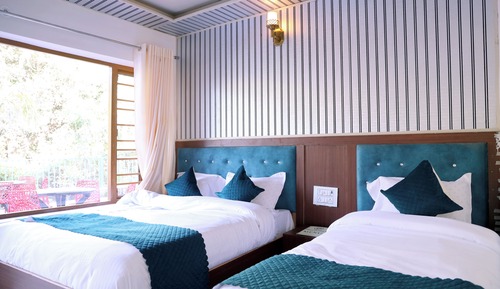 Premium Triple Room