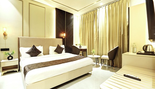 Superior Room, City View