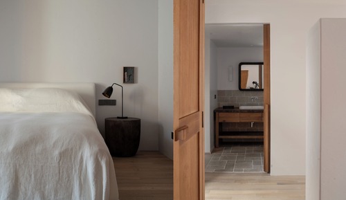 Classic Double Room, Courtyard View