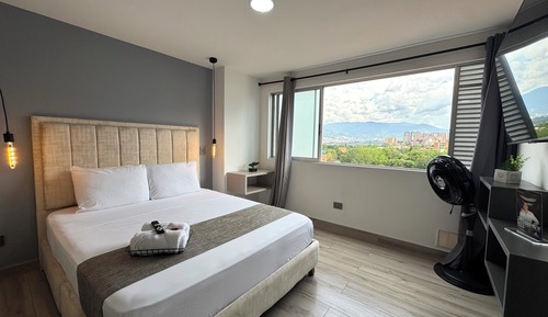 Deluxe Studio, 1 Bedroom, Balcony