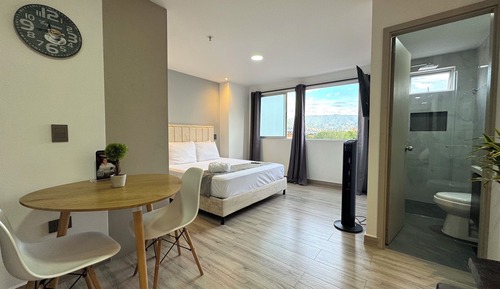 Deluxe Studio, 1 Bedroom, Balcony