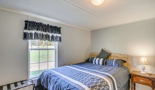 House (2 Bedrooms)