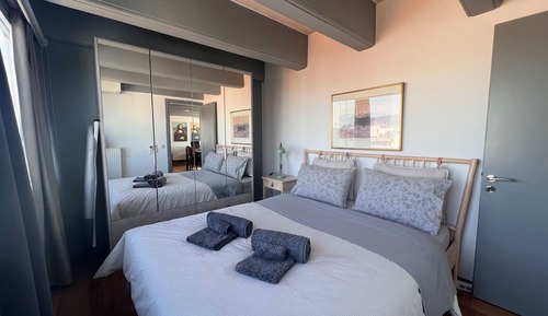 Luxury Apartment, City View